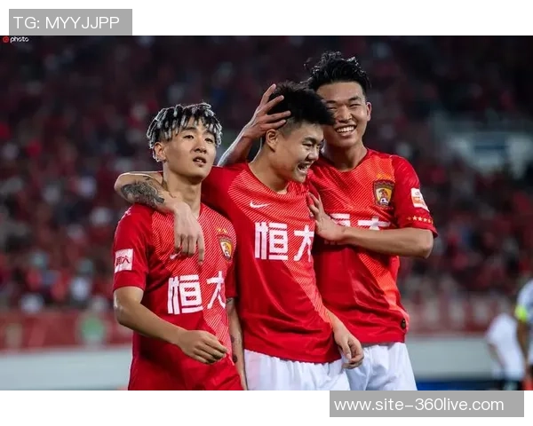 上港与恒大对决人数分析揭示两队实力对比及战术布局