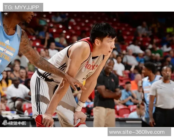 周琦在火箭对阵掘金的精彩表现集锦回顾与分析