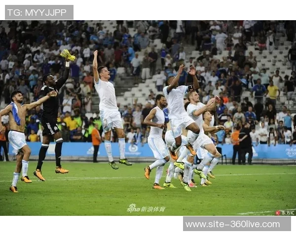 多姆扎菜与马赛的激烈对决分析与战术探讨